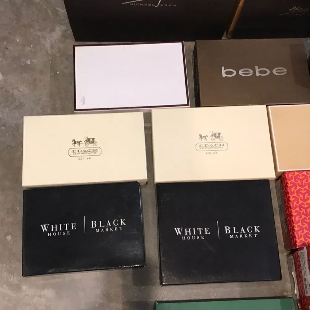 Shoe Box - Picture 2 of 9